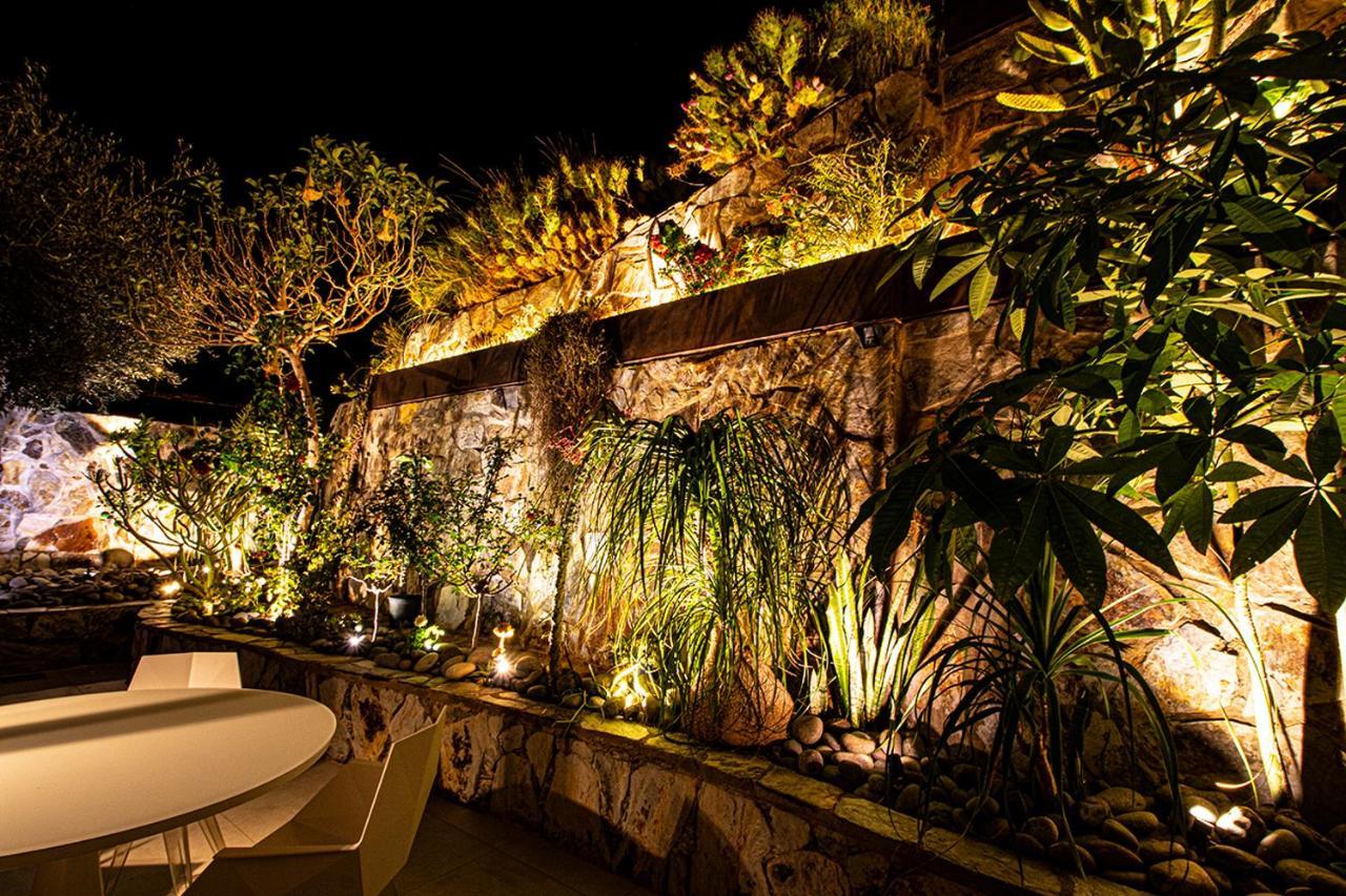 Luxury Villa Morelli With Seaview & Heated Pool 마스팔로마스 외부 사진