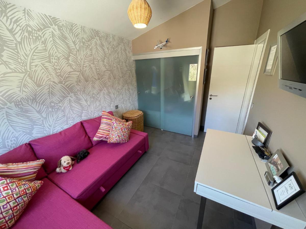 Luxury Villa Morelli With Seaview & Heated Pool 마스팔로마스 외부 사진